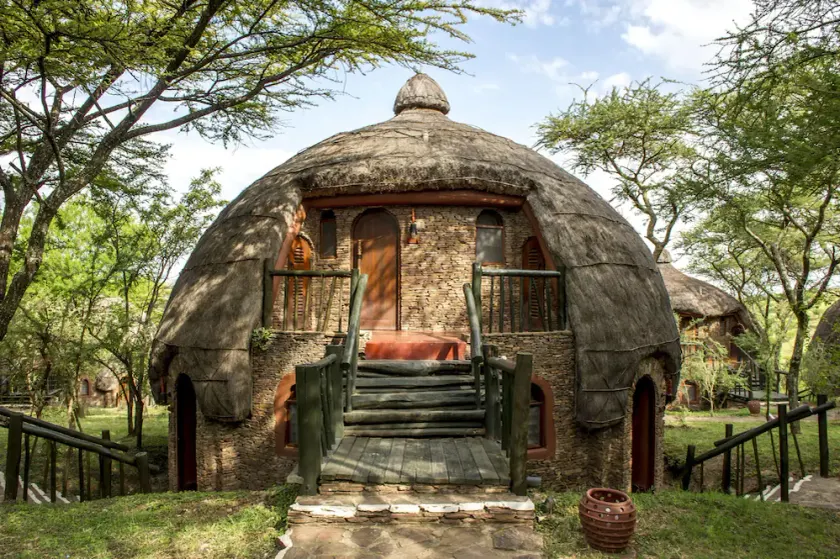 Serengeti Serena Safari Lodge - Image 1