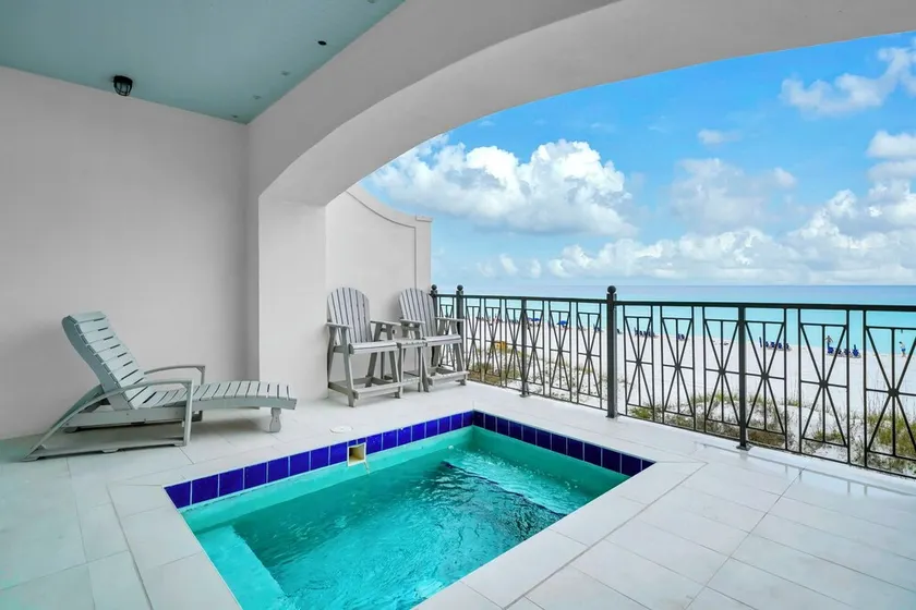 Remodeled Beachfront⛵️⛵️Frangista's Finest 5BR😎😎EV Charger🐠Splash Pool🦀Arcade Game - Image 1