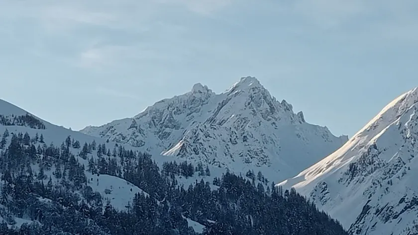 Schöne Maisonette mit großer Südterrasse mit Blick auf die Galibier - Image 1