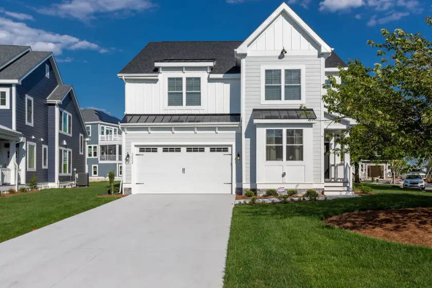 32904 Shadeland - Brand new in the Peninsula - Image 1