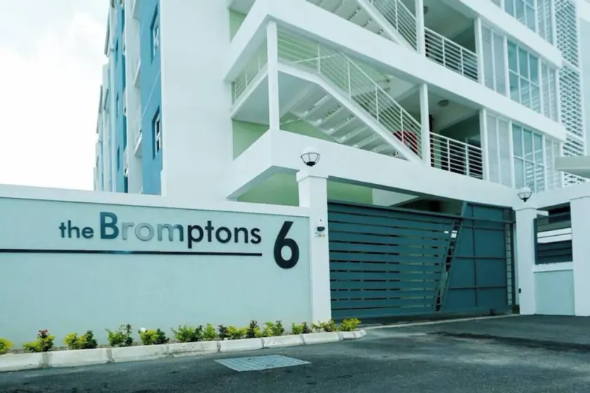 The Brompton's Luxury Apartment - Image 1