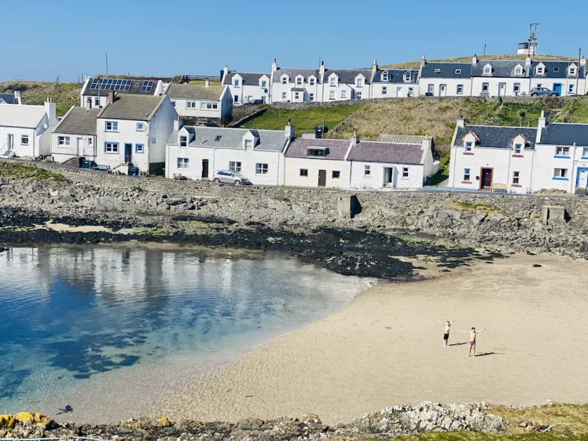 Beautiful Cottage by the Bay, Isle of Islay - Image 1