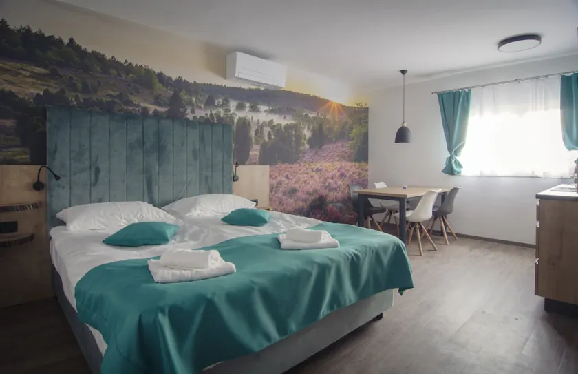 Olimje Apartment with Private Sauna & Free Outdoor Pool - Gobi - Image 1