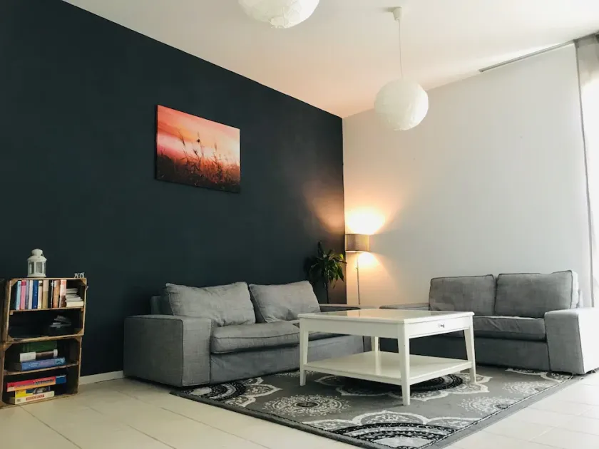 Bel appartement avec poêle à bois aux portes de Francfort - Image 1