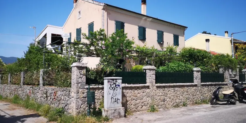 Mansion Boua - Image 1