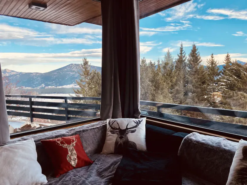 SUBLIME VIEWS-Upper Chalet-180m2 AUX ANGLES -16pers on 3300m2-near the center - Image 1