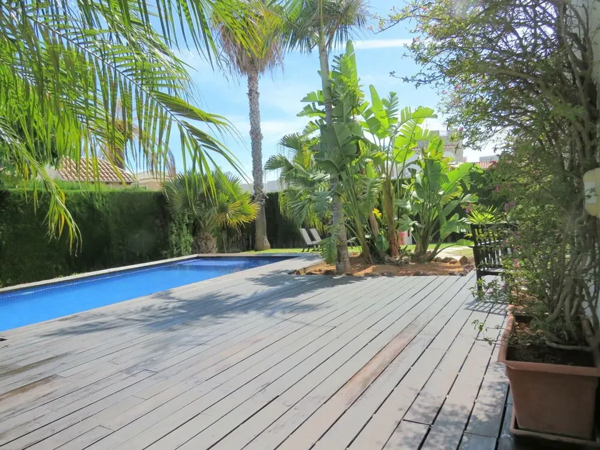 AZAHAR House. COSTA VALENCIANA, COSTA BLANCA. Garden, swimming pool, beach.   - Image 1
