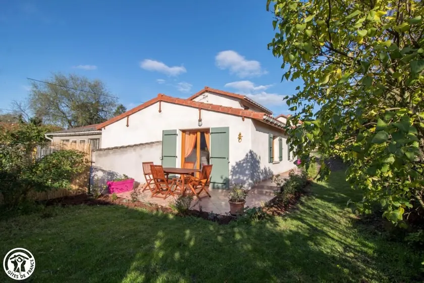 Le Gîte de Manon - Thuret - Image 1