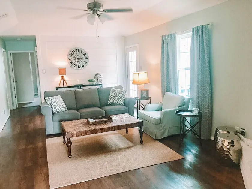 THE COTTAGE@CHAPEL RIDGE #1 in Waco for Exceptional reviews! Ranked #6 in all TX - Image 1