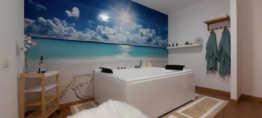 Air house with hydromassage - Image 1