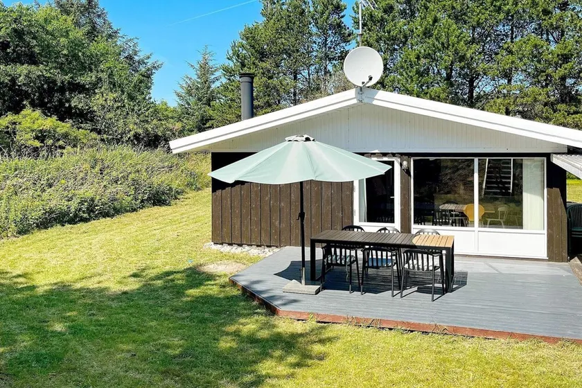 6 person holiday home in Fjerritslev - Image 1