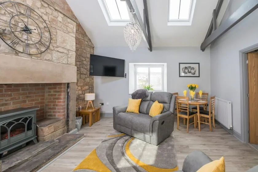Host & Stay - Lavender Cottage - Image 1