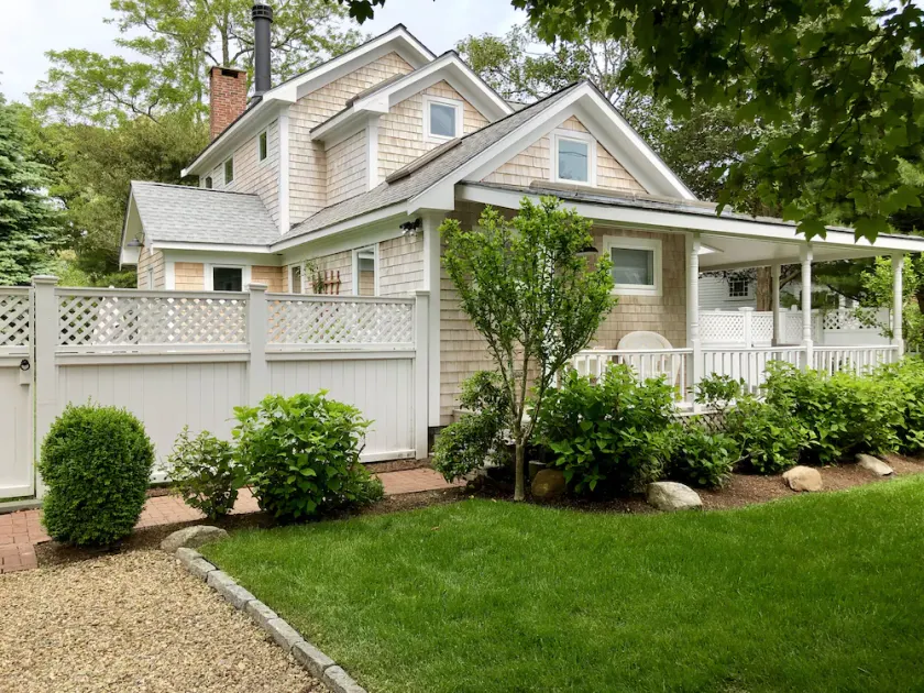 5 chambres 3 salles de bain dans le village d'Edgartown<br>ÉTÉ 2020 RÉSERVEZ RAPIDEMENT! - Image 1