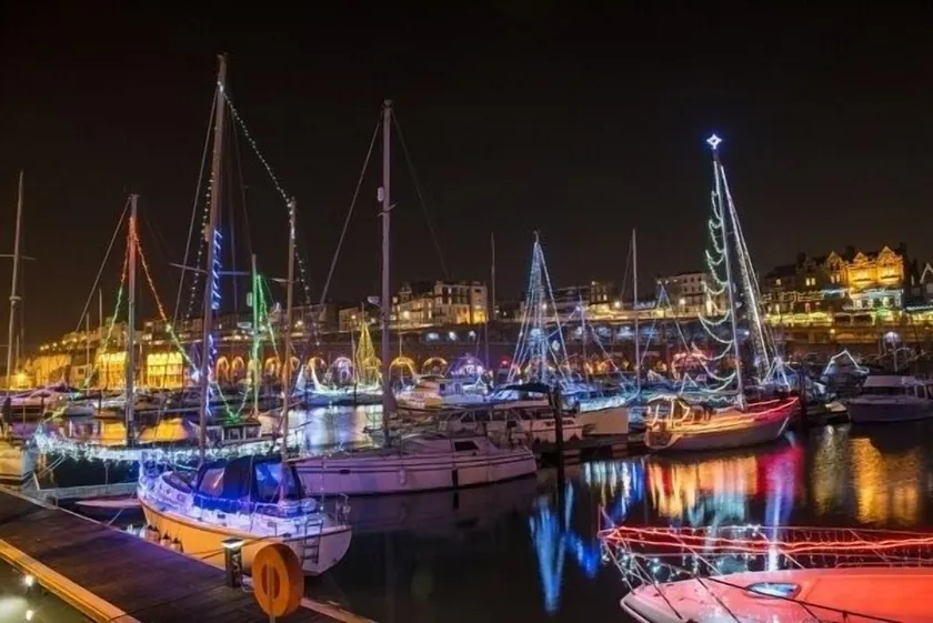Impeccable 6-Bed House in Ramsgate, Harbour views - Image 1