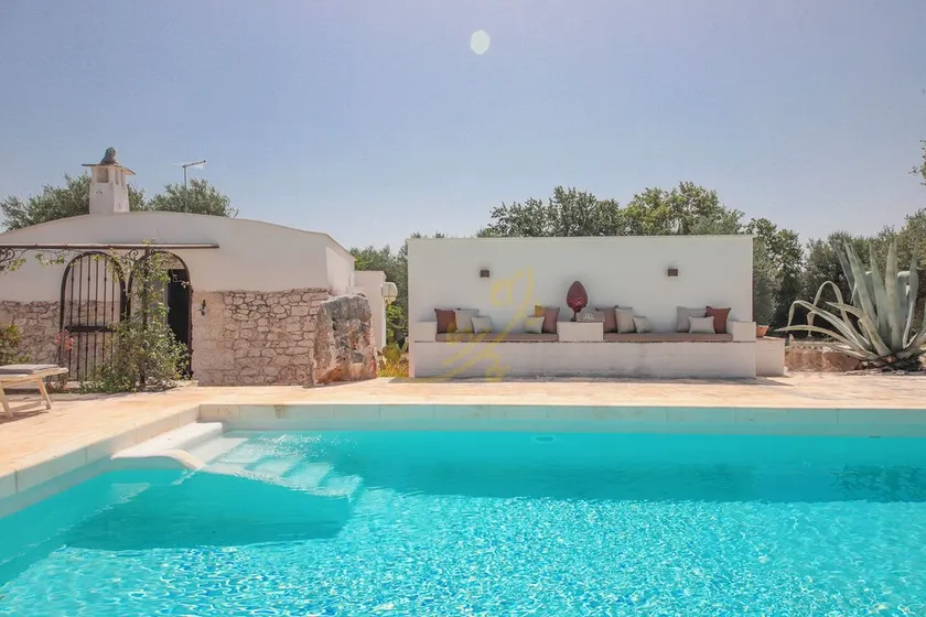 TD Trulli Chiara Tastefully Decorated with Pool - Image 1
