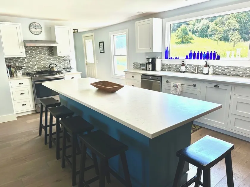 Spruce Hill Farm - 1850 Farmhouse on 50 Acres - Minutes to Mt Snow!! - Image 1