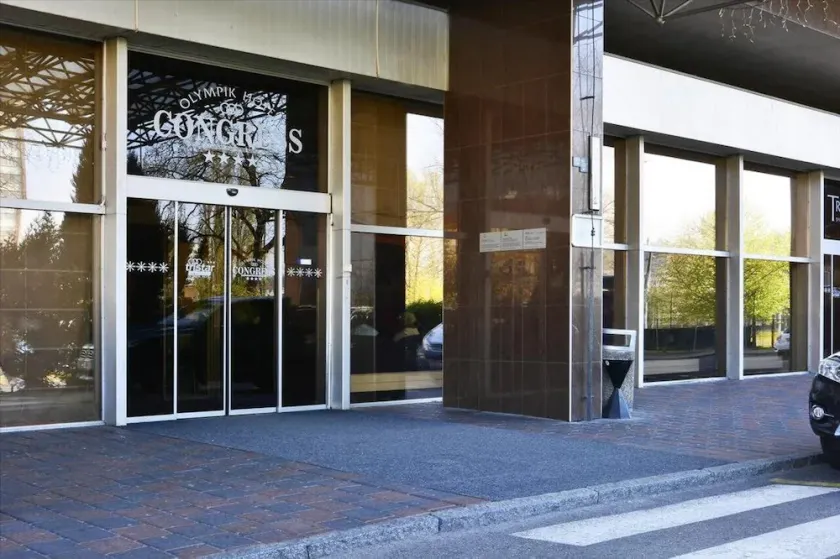 Olympik Congress Hotel - Image 1