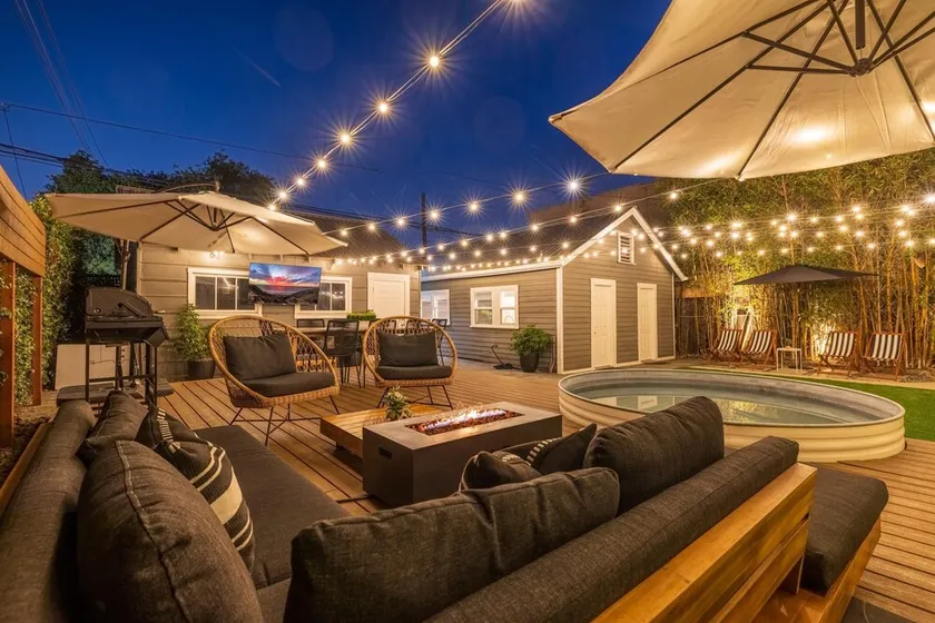 Designer Luxe Compound w Pool-steps to Best Dining - Image 1