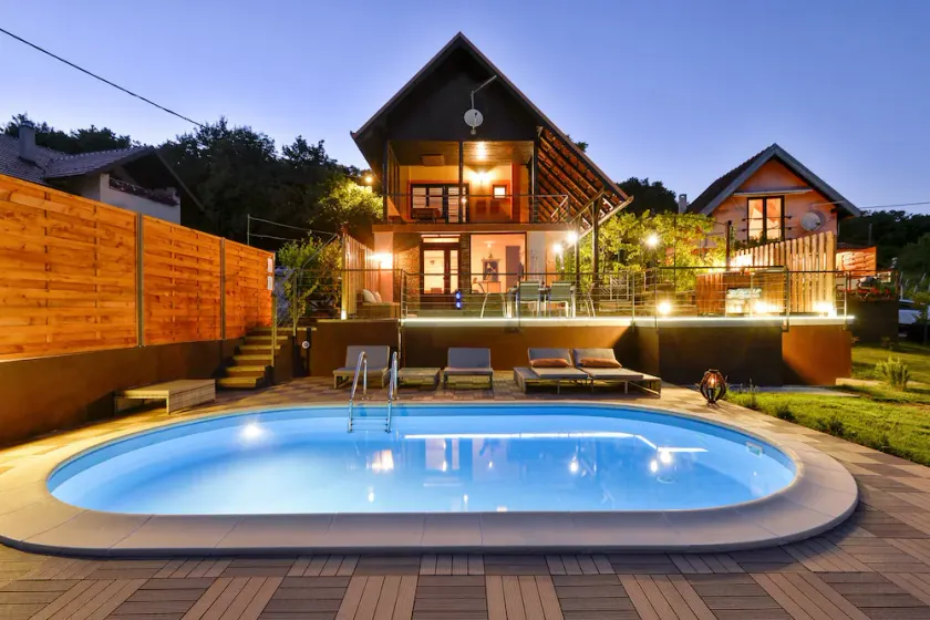 Twin Oasis Retreat with Pool & Spa - Happy Rentals - Image 1