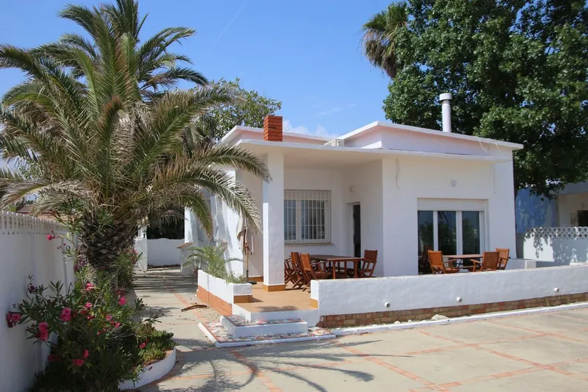 Villa LA MAR BRAVA 1ª Línea Playa - Image 1