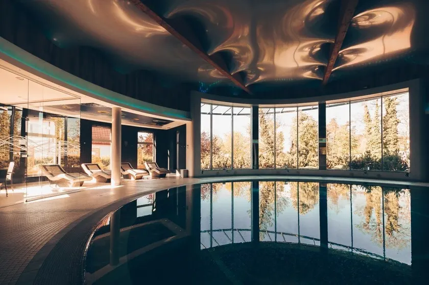 Hotel Unitral SPA - Image 1