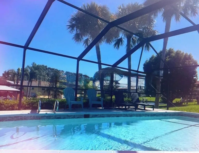 Endless Summer! Pool & Spa Dock-Kayak-Beaches! - Image 1