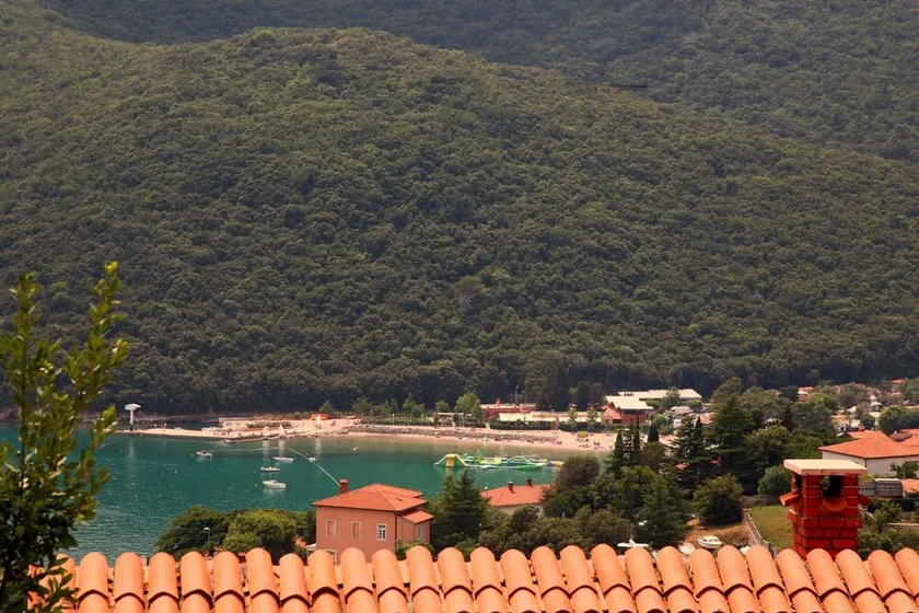 Holiday apartment with terrace and sea view - Image 1