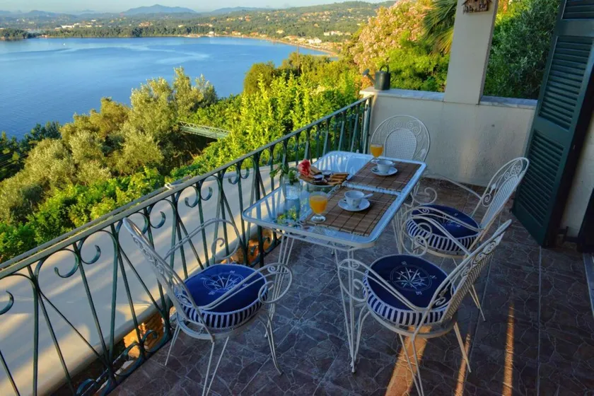 Villa Pergola - Image 1