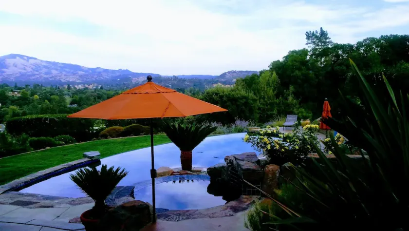 Special Pricing for a Private Estate, Immaculate & ' One of a Kind ' Atmosphere - Image 1
