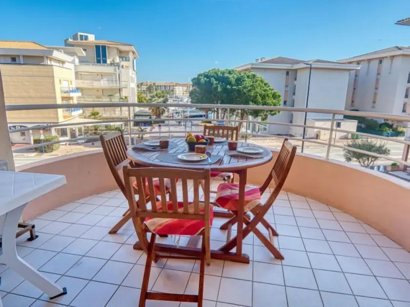 Apartment Le Consul-2 by Interhome - Image 1