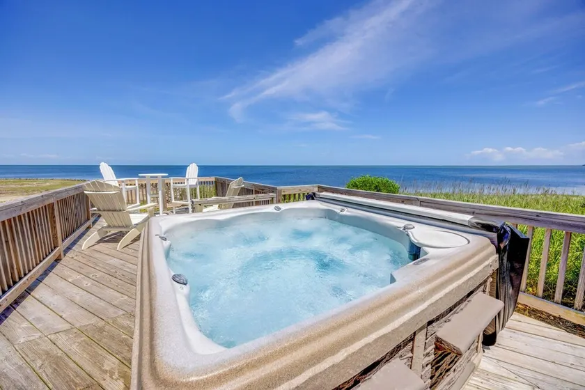 Dérive vers Soundfront Paradise, Frisco. Rénovations 2019, nouveau bain à remous, sports nautiques - Image 1