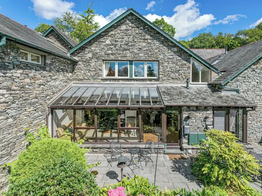 1 bedroom accommodation in Ambleside - Image 1
