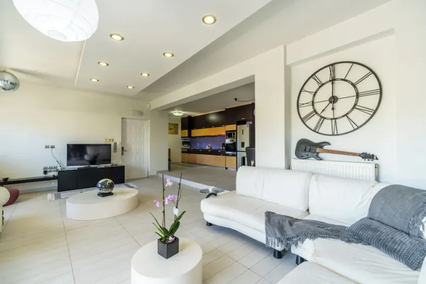Thomis Beach Family Home, few steps from the sea! - Image 1