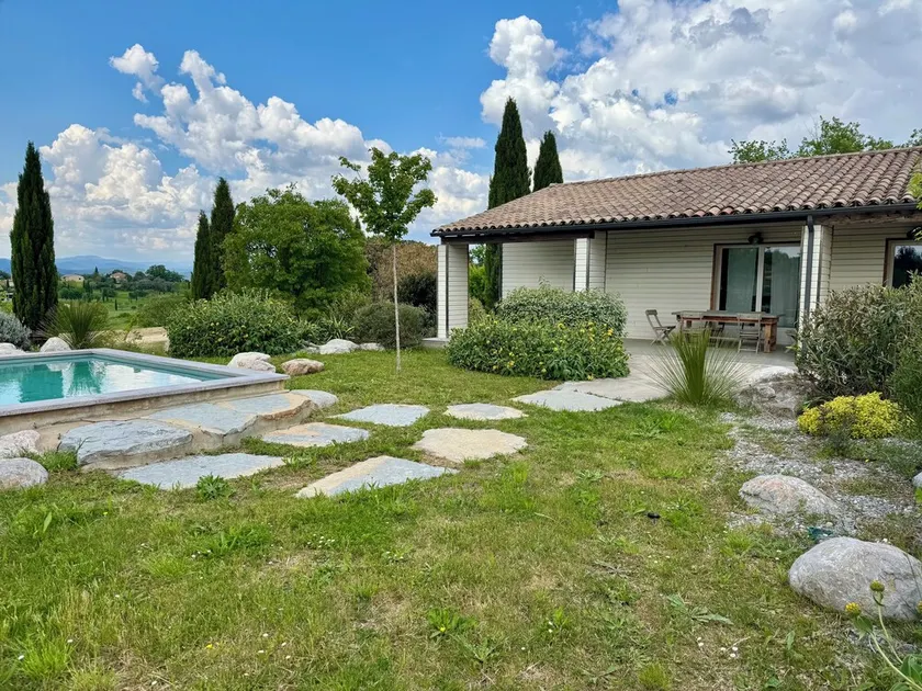 An atypical stay in the sun, view on the countryside, calm, ballade and petanque - Image 1