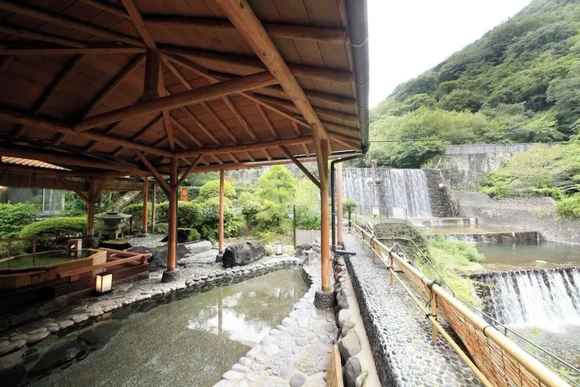 Hotel Okuyumoto - Image 1