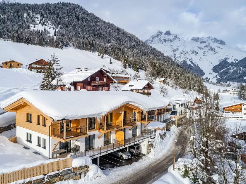 Penthouse in idyllic village near ski lift - Image 1