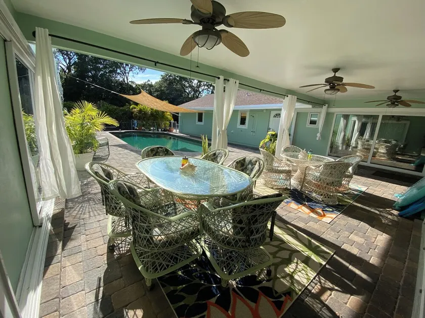 Adulte Seulement Island Rum Suites L'aile ouest - Image 1