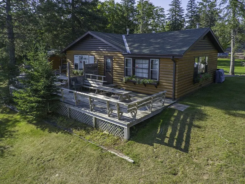 Lakefront Cabin on Cisco Chain of Lakes - Image 1