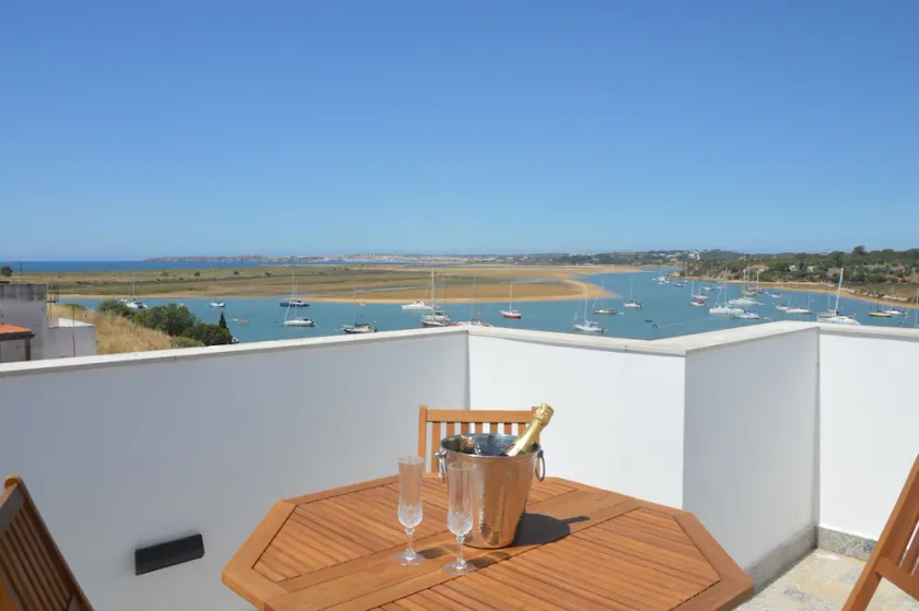 Seaview Townhouse by the riverside in the centre of Alvor (with terrace) - Image 1