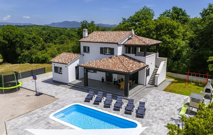 Beautiful home in Labin - Image 1
