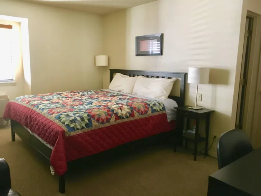 This private, quiet studio is very comfortable, perfect for two people. - Image 1