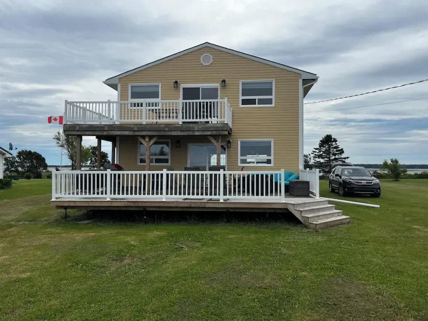 Caribou Island cottage - Image 1
