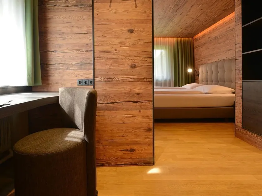 Double room, shower, WC, deluxe with half board - Landhotel Gressenbauer - Image 1