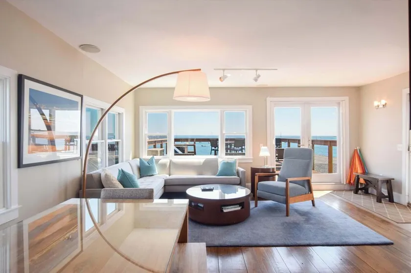 Renovated Oceanfront Penthouse - Image 1