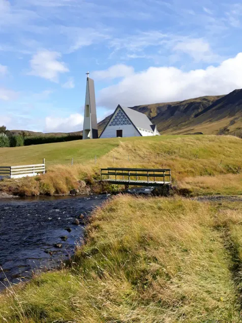 Charming 2-bed Cottage Near Seljalandsfoss - Image 1