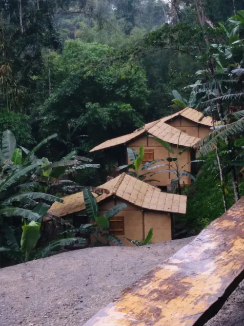 Chalets in Paraty with private waterfall - Image 1