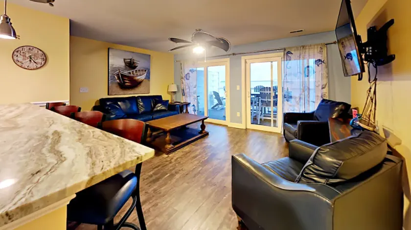 Du fortjener det bedste! 4 BR, 3 BA med to Lakefront Decks - Ny - 12 ppl max - Image 1