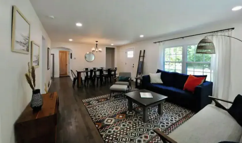 Galena House—Gorgeous 6 BR, 10 min to Three Oaks! - Image 1