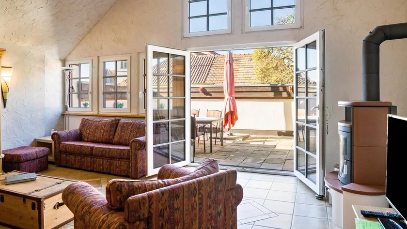 Apartamento 'Ferienwohnung Terrasse' con terraza privada, jardín compartido y Wi-Fi - Image 1