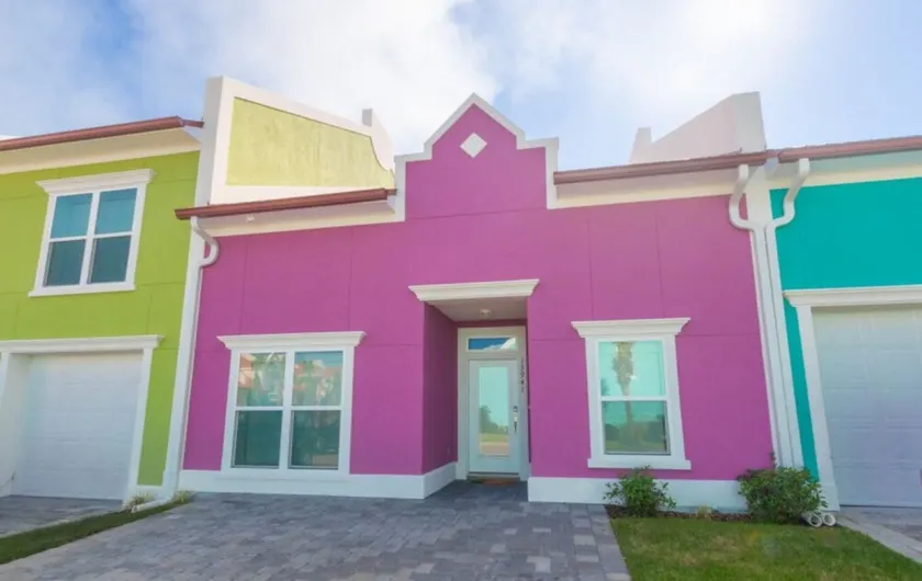 PERFECT FOR FAMILIES! Private beach, Pool, Game Room, all King beds - Image 1